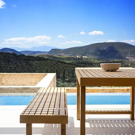 Nauplie Βίλα Pirgiotika