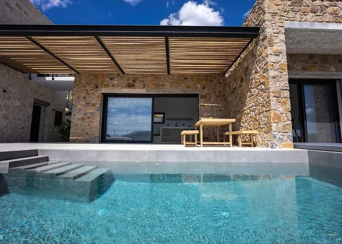 Naupliē * Pirgiotika